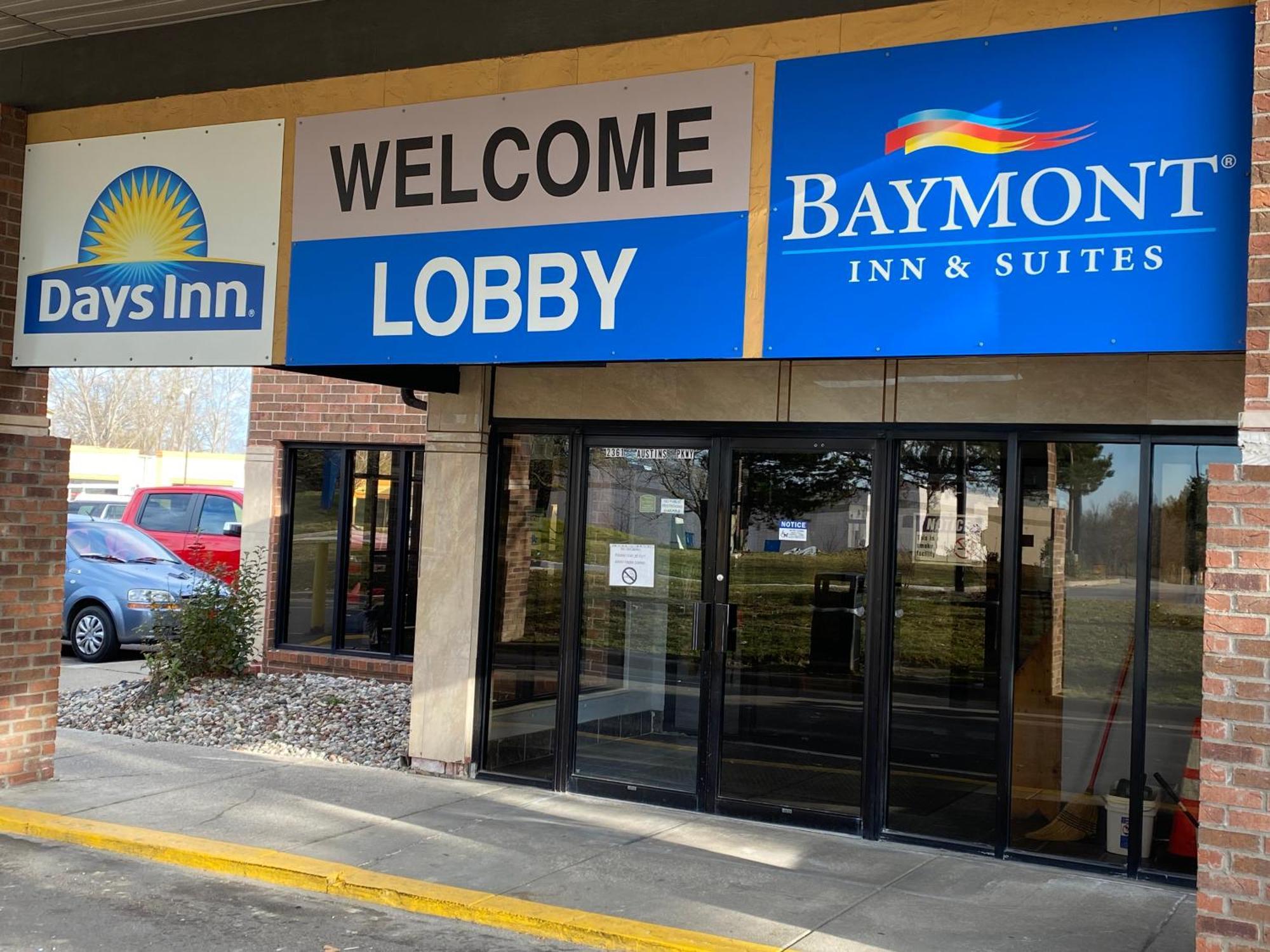 Baymont By Wyndham Flint Airport North Hotel Exterior foto