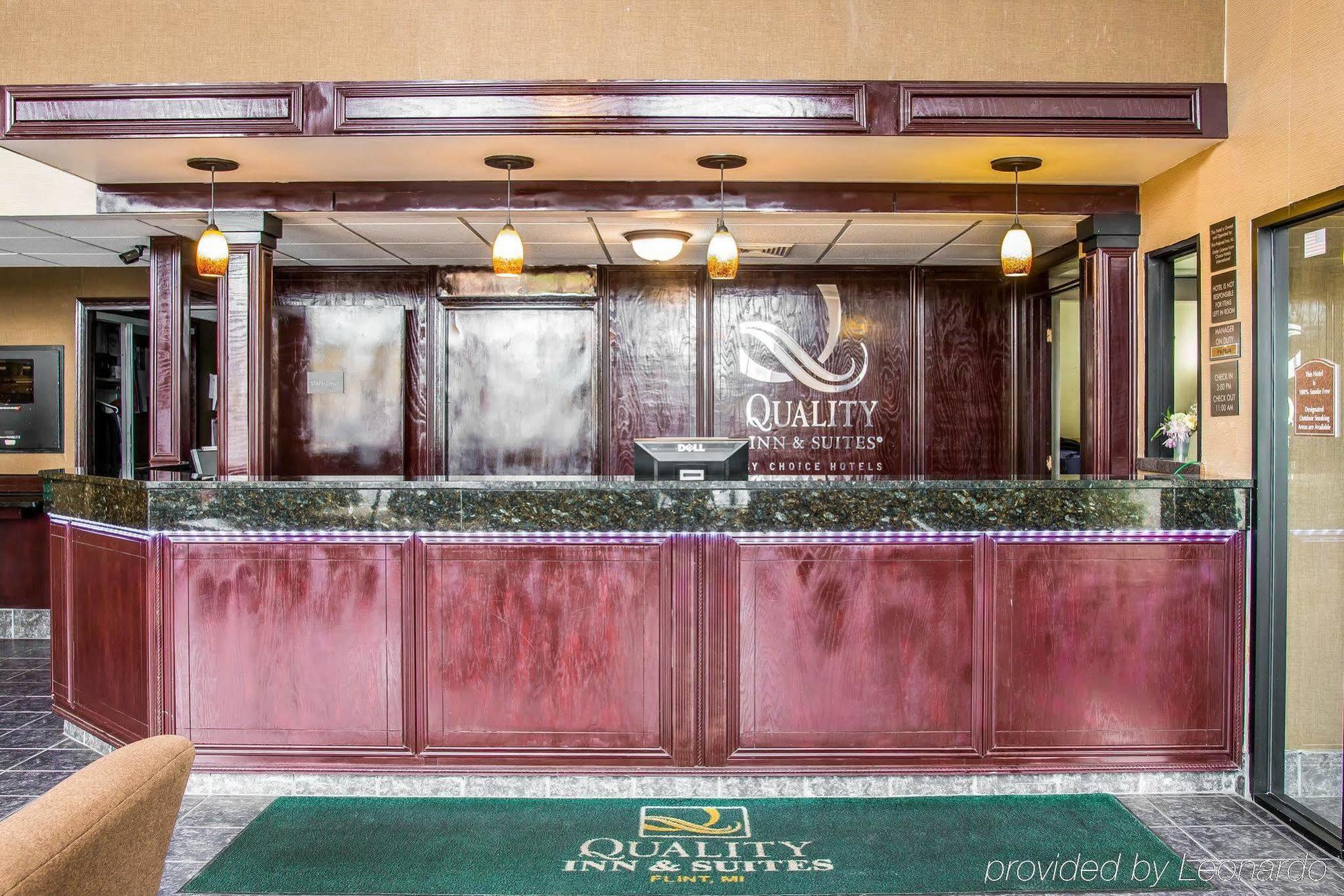 Baymont By Wyndham Flint Airport North Hotel Exterior foto